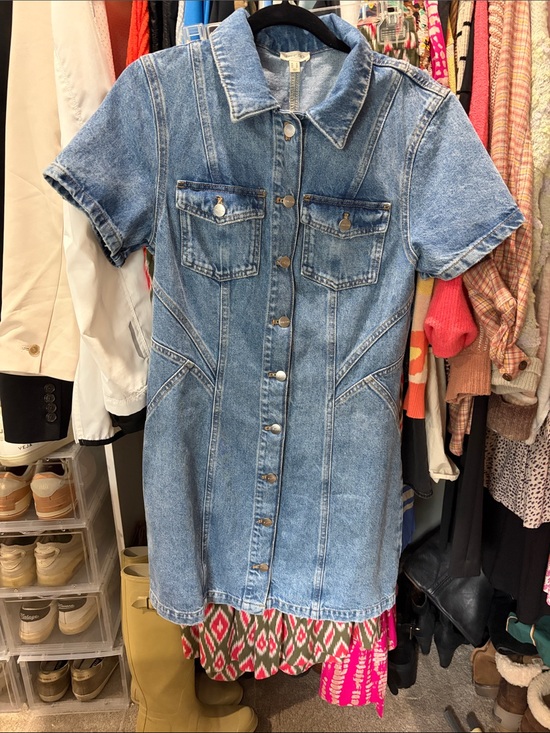 Anthropologie Dresses & Skirts - Anthropologie Pilcro Short Sleeve Denim Dress